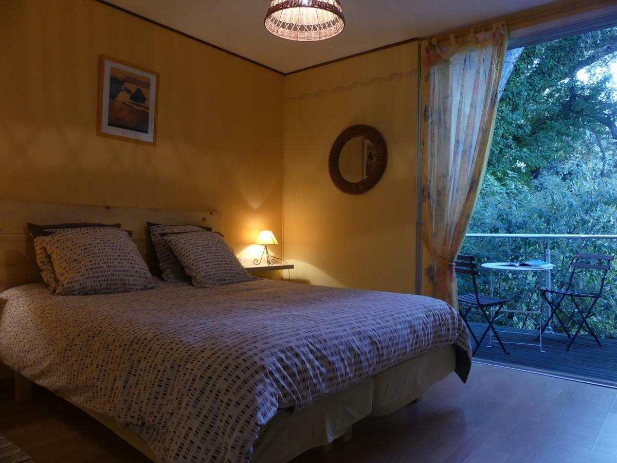 Les 3 Saisons Bed and Breakfast Cucuron Eksteriør billede