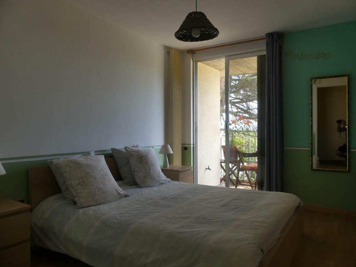 Les 3 Saisons Bed and Breakfast Cucuron Eksteriør billede